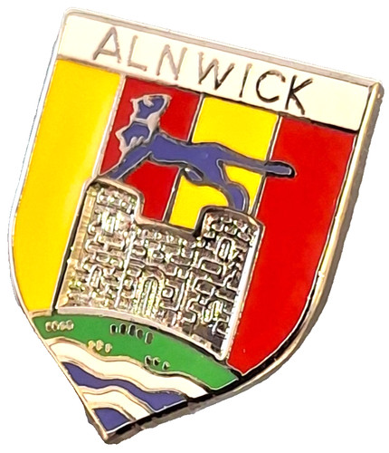 Alnwick town pin badge - alnwick,