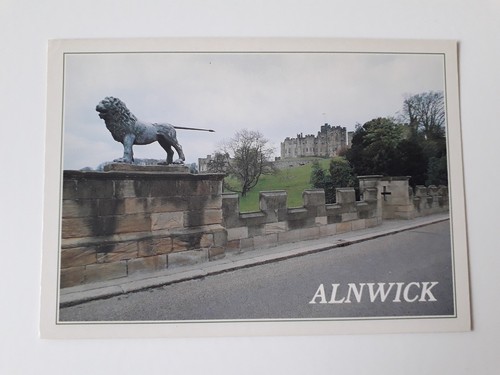 Postcard alnwick castle and - alnwick,