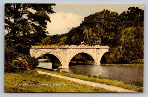 Postcard alnwick castle - postcard,