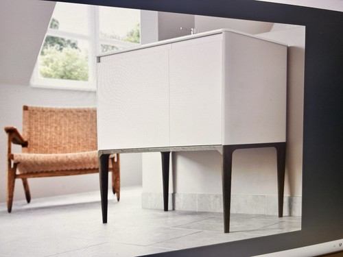 Alnwick unit rrp over 2500 - unit, £2500