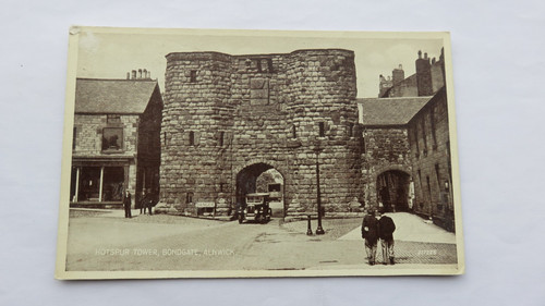 Postcard alnwick hotspur - postcard, alnwick,