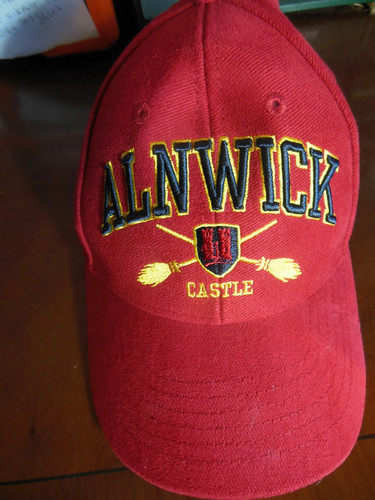 Vgc red alnwick castle - vgc,